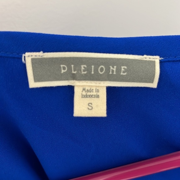 Blue Blouse - Picture 4 of 4